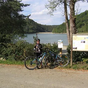 bedbreakfastbikespyrenees.midi-pyreneeshotels.com/